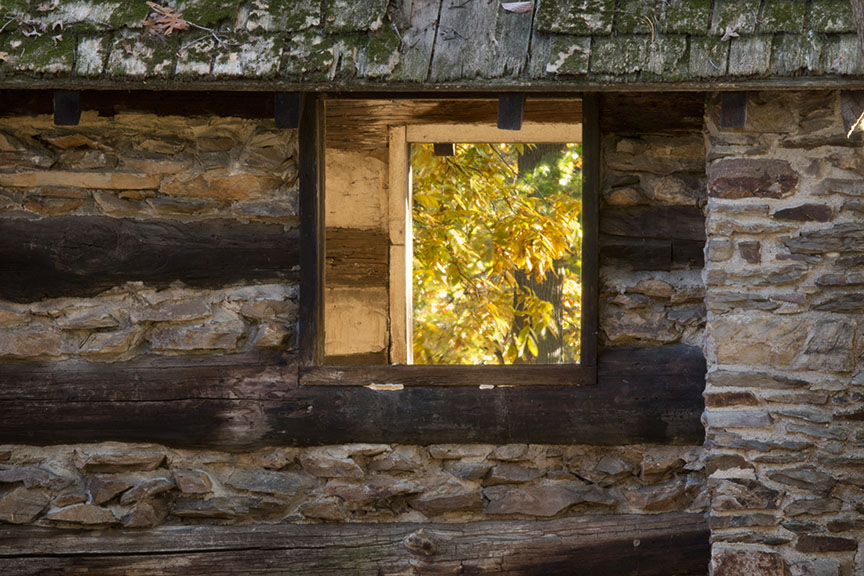 Log cabin window composition